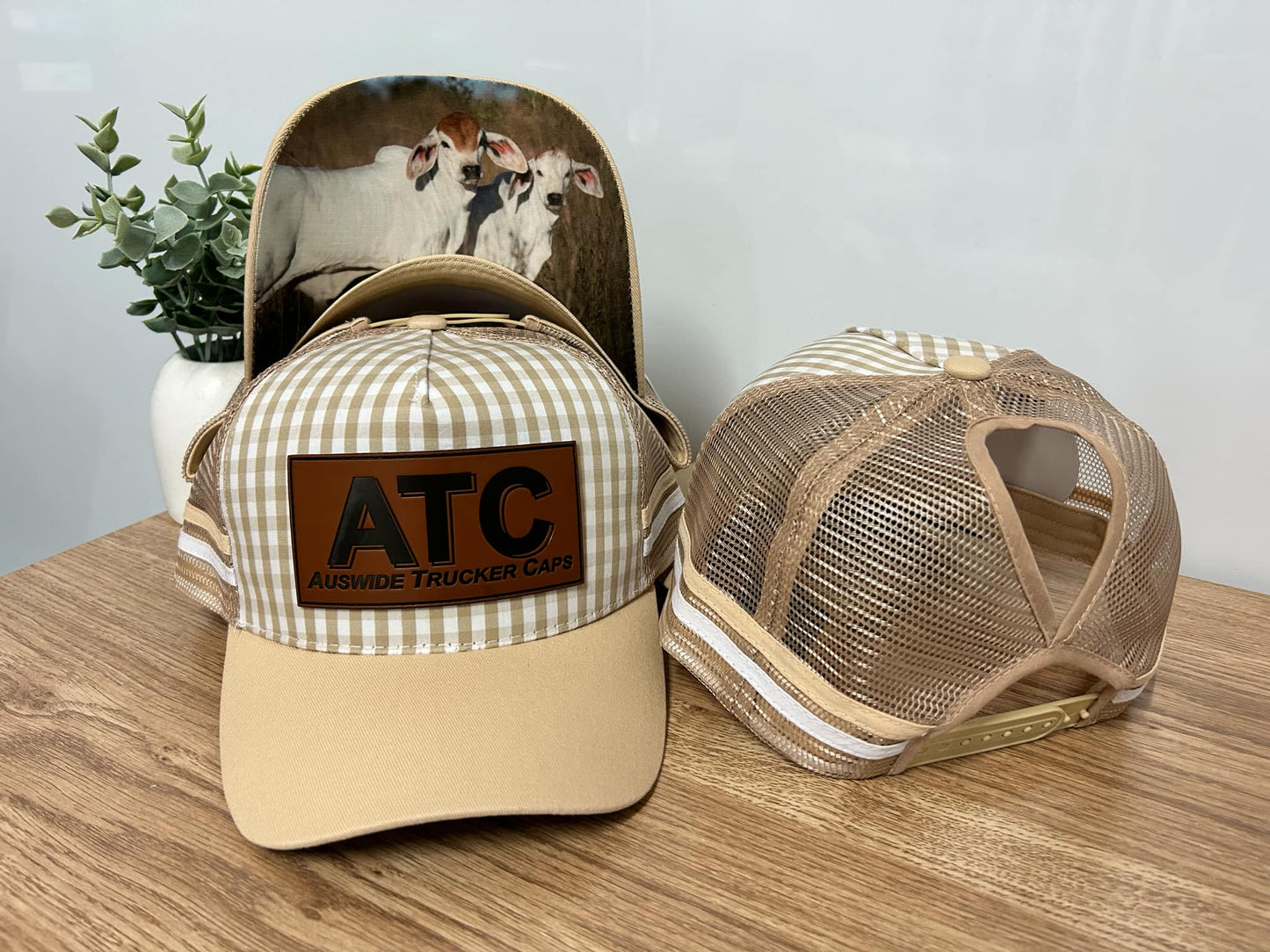 Cream Ponytail Cap w/Brahman Print